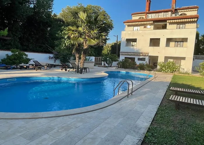 Green Villa